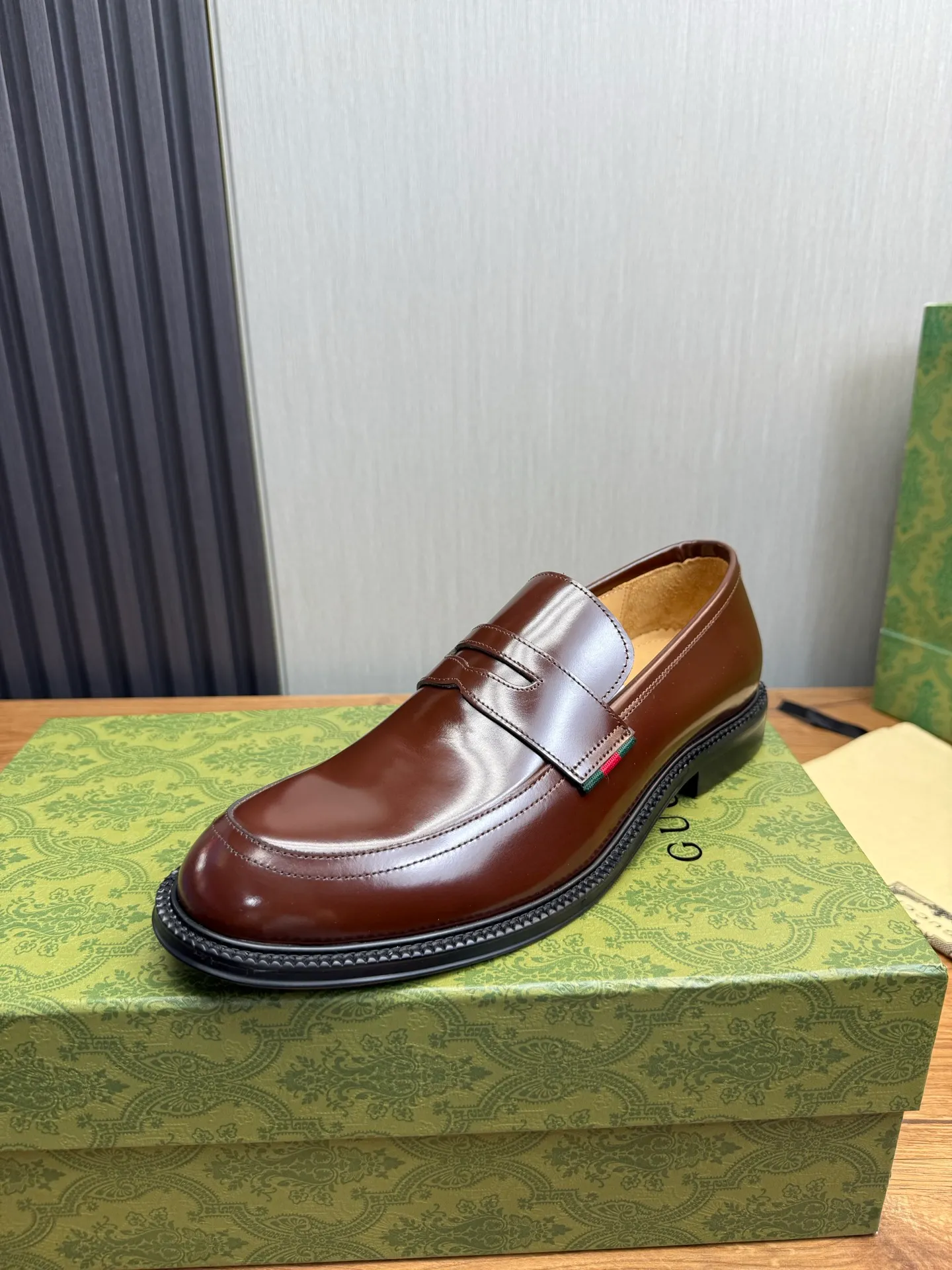 Factory price 520💰 ＧＵＣＩＩ Men's business casual leather shoes, luxurious and noble👞All imported original brand leather, just to create a more comfortable wearing experience, upper: original cowhide ➕Imported full cow lining, original outsole ✔️36-45 (45 non-returnable)
